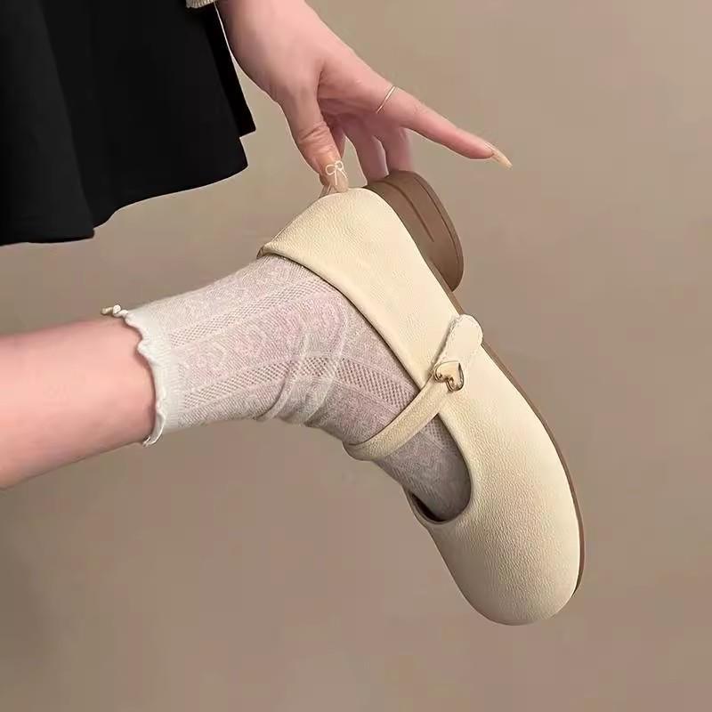 Round Head Light Mouth Retro Versatile with Skirt Thick Heel Single Shoes Women's New Summer White Mary Jane Shoes