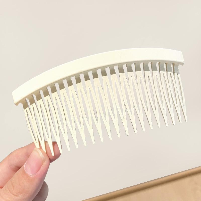 AISHG Women Fashion Hair Comb Large Simple Hairpin Bangs Fixed Arrangement Broken Hair Accessories Back Head Hair Comb Headdress
