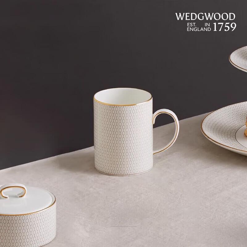 Wedgwood Golden Geometric Bone China Mug