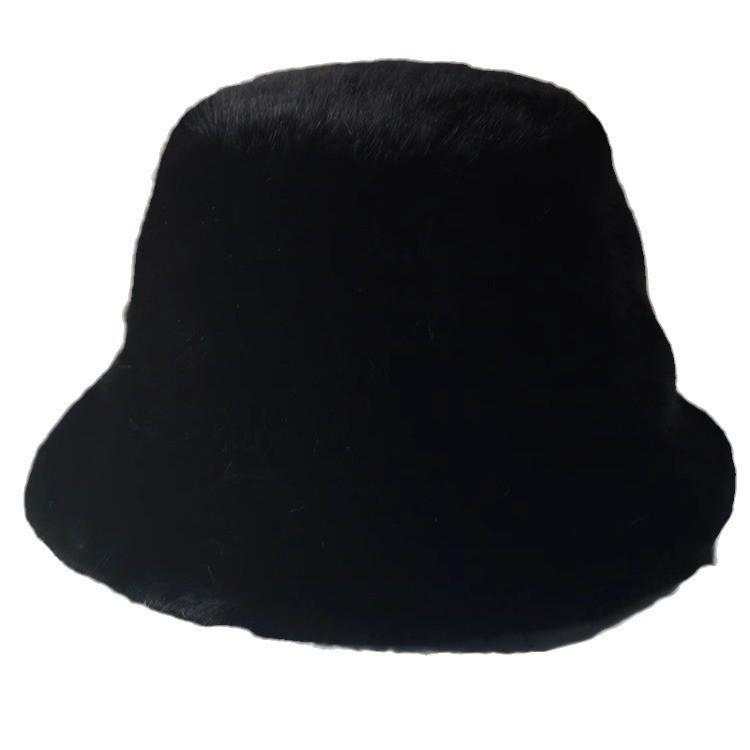 Women's Plush Fisherman Hat: Warm Velvet, Large Head, Fluffy, Versatile for Autumn and Winter.