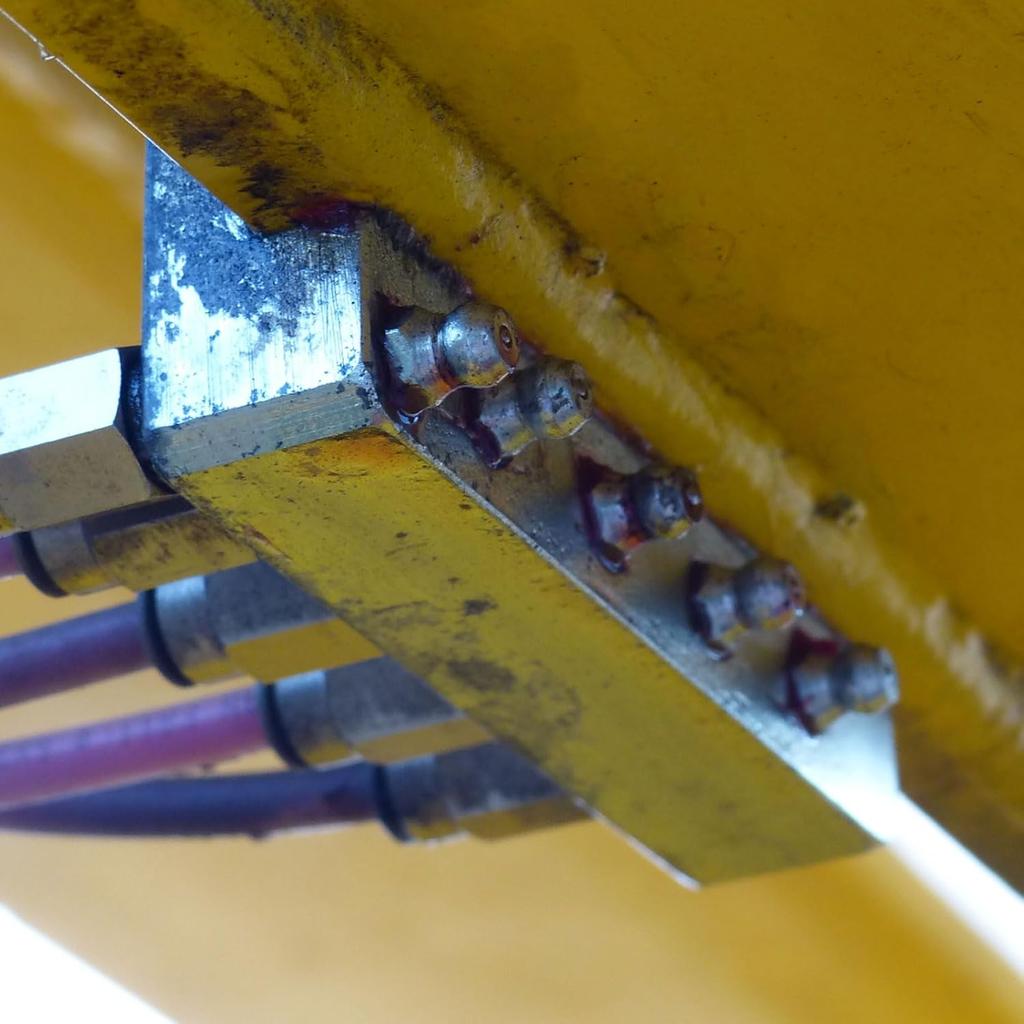 HARFINGTON 8pcs 201 Stainless Steel 90 Degree Grease Fitting M6x1mm Metric Thread Hydraulic Grease Nipple Accessories for Car