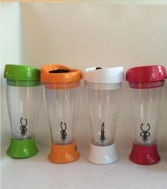 

Автоматическая электрическая чашка для перемешивания кофе с герметичной соломинкой - Креативная идея для подарка 301-400 ml зелёный