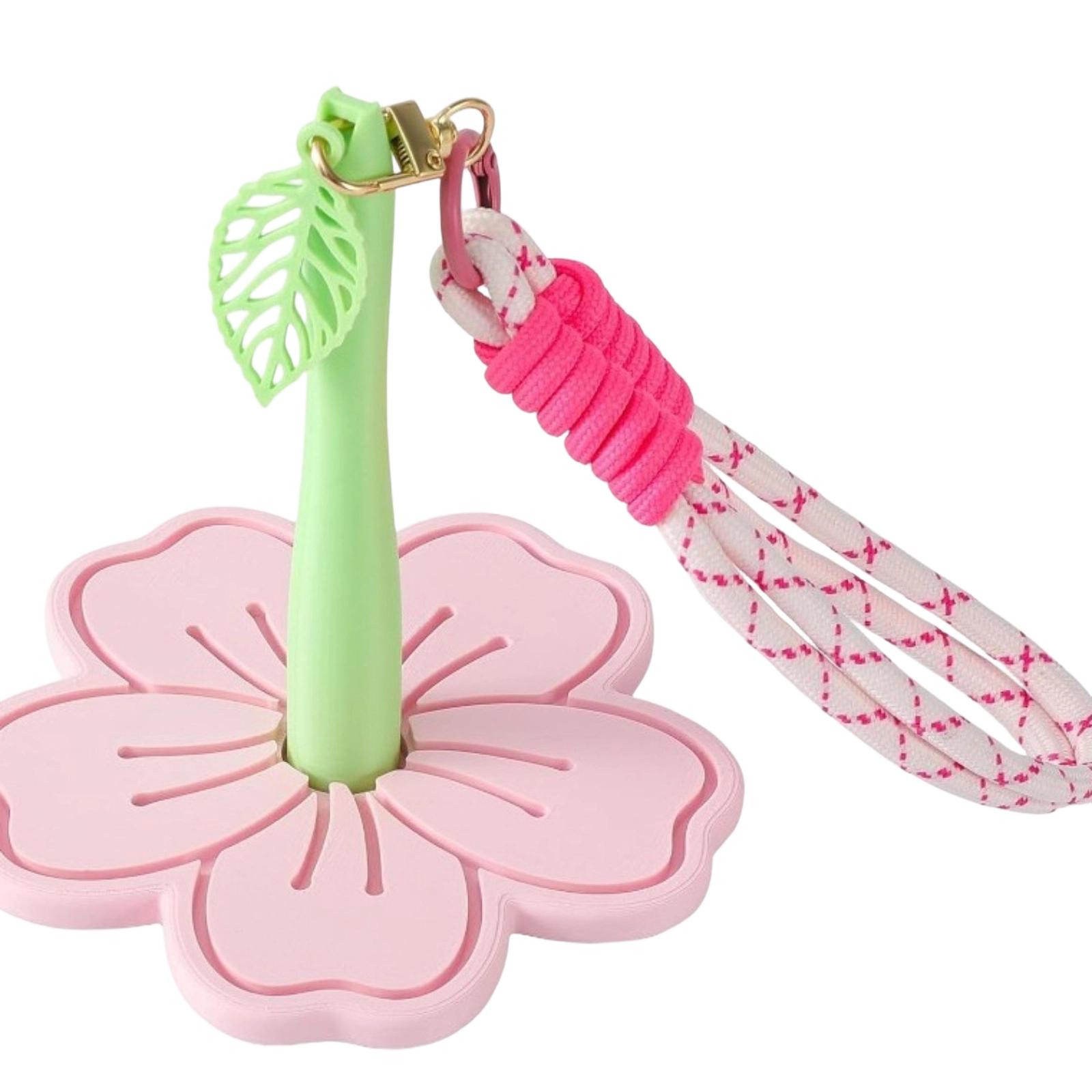 

Home Flower Shaped Yarn Holder Tool one size
