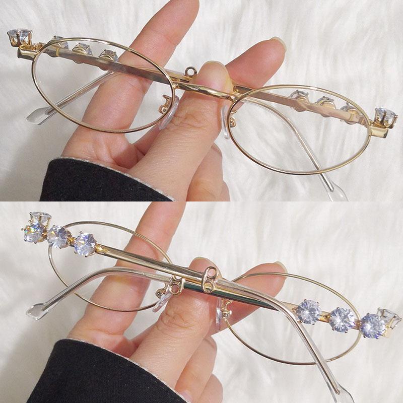 

2024 Новые солнцезащитные очки со стразами в овальной оправе, сверкающие металлические очки в маленькой овальной оправе, прозрачные линзы, очки для женщин и мужчин в стиле ретро