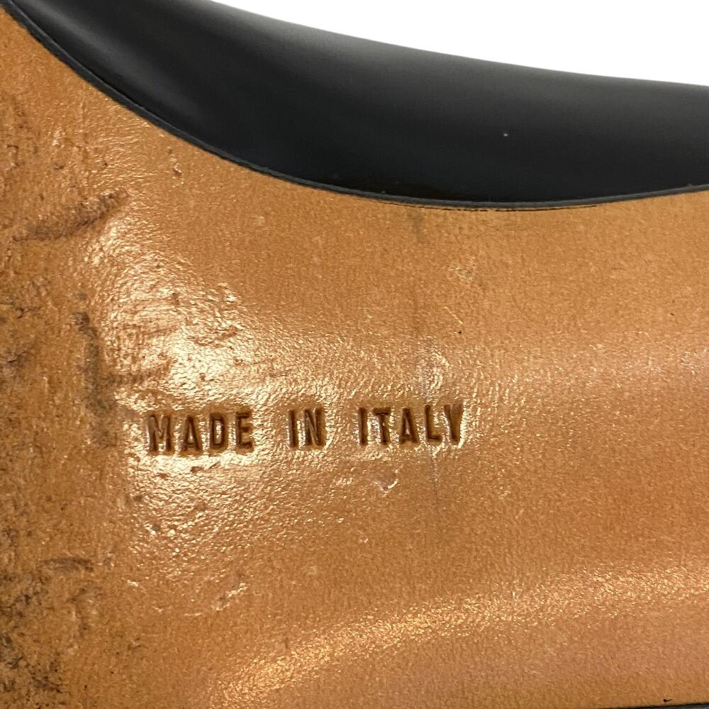 Salvatore Ferragamo Patent leather pumps black Patent leather Women Used