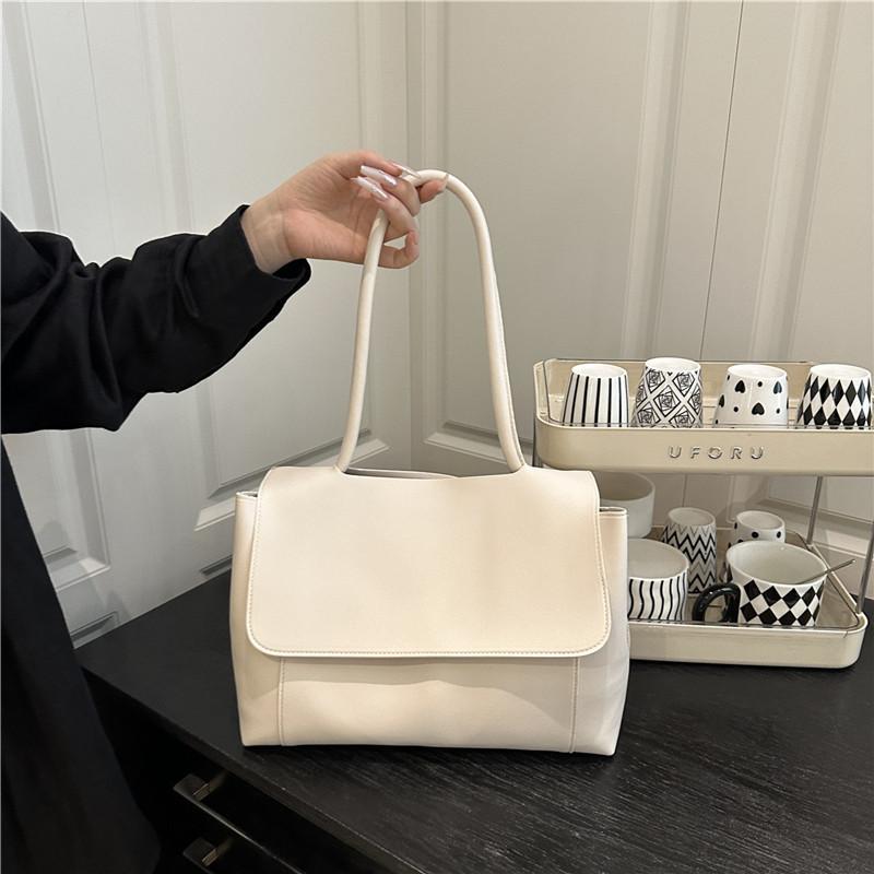 Faux Leather Tote Bag for Women Minimalist Magnetic Closure Shoulder Handbag