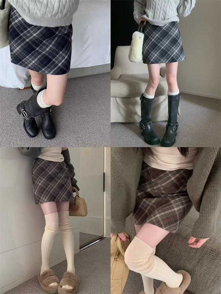 Plus Size Retro Plaid Woolen A-line Skirt for Pear-Shaped Women - Hip-Covering, Slimming Short Skirt for Autumn/Winter