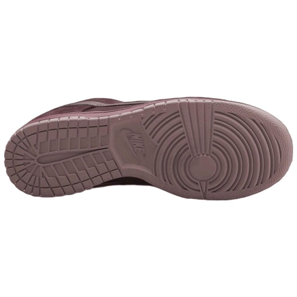 Nike Sneakers da uomo Dunk Low Premium Burgundy Crush, rosso prugna, eclissi, platino, tinta FB8895-600