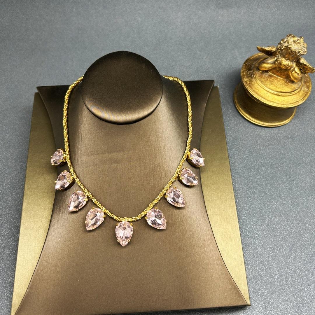 Vintage Style Personalized Fashion Retro Temperament Elegant Water Droplet Shaped Pendant Necklace светло-фиолетовый