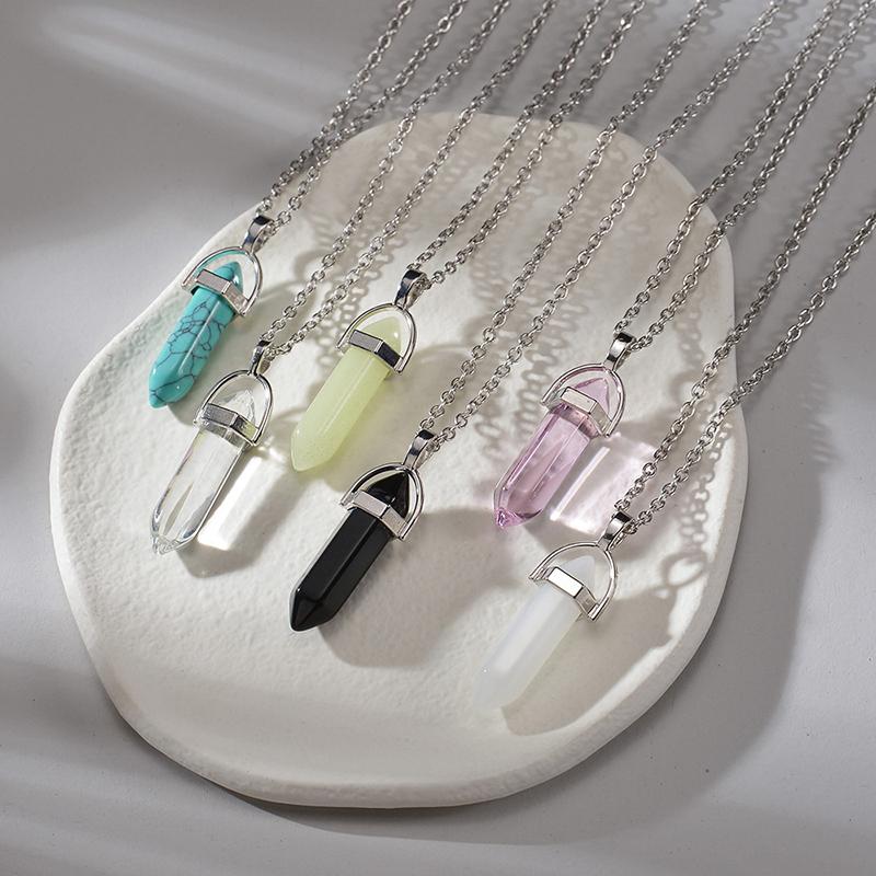 2 Stück/Set Leuchtende Sechseckige Säule Herz Anhänger Partner Magnetische Halskette Naturstein Geometrischer Anhänger Halskette Schmuck Geschenke