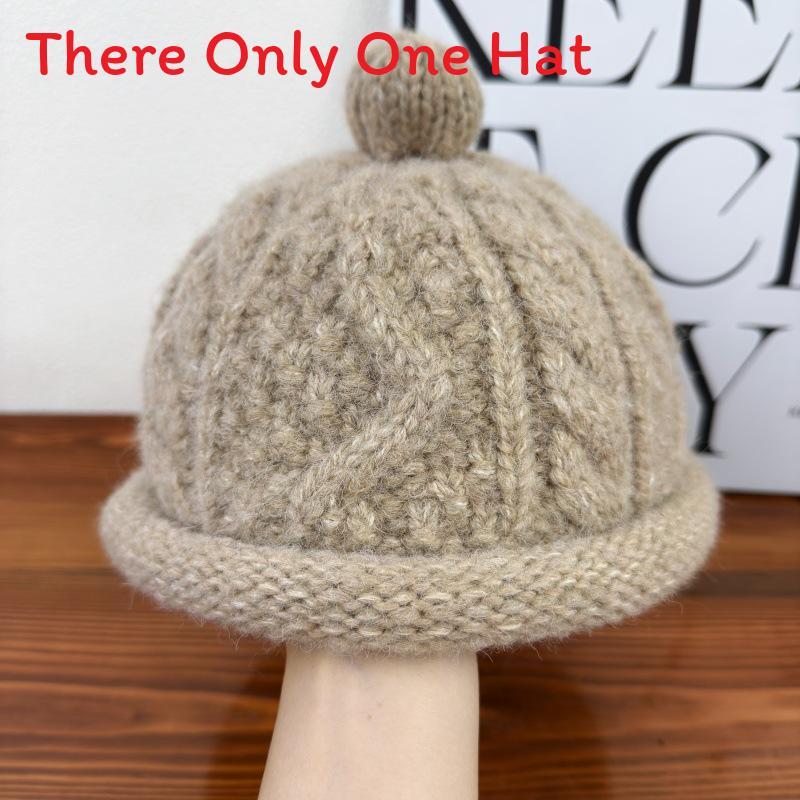 

Traditional Knit Cap For Men And Women Warm Winter Beanie With Pom Poms For Casual Wear Khaki