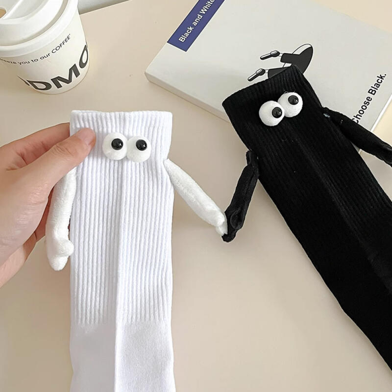 One Hand Holding Socks Magnet Couple Friendship Socks black