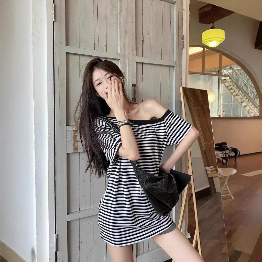 Summer Sexy One-Shoulder Striped Irregular Short-Sleeve Top for Women