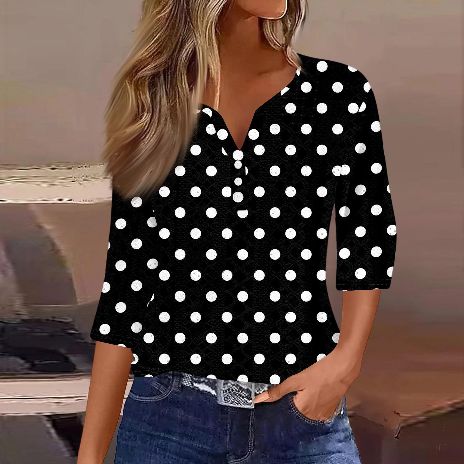 

Жен. Футболка Футболка С принтом Пуговицы Рукав 3/4Ежедневно Выходные Мода Классический Топ с v-образным вырезом Обычный L чёрный