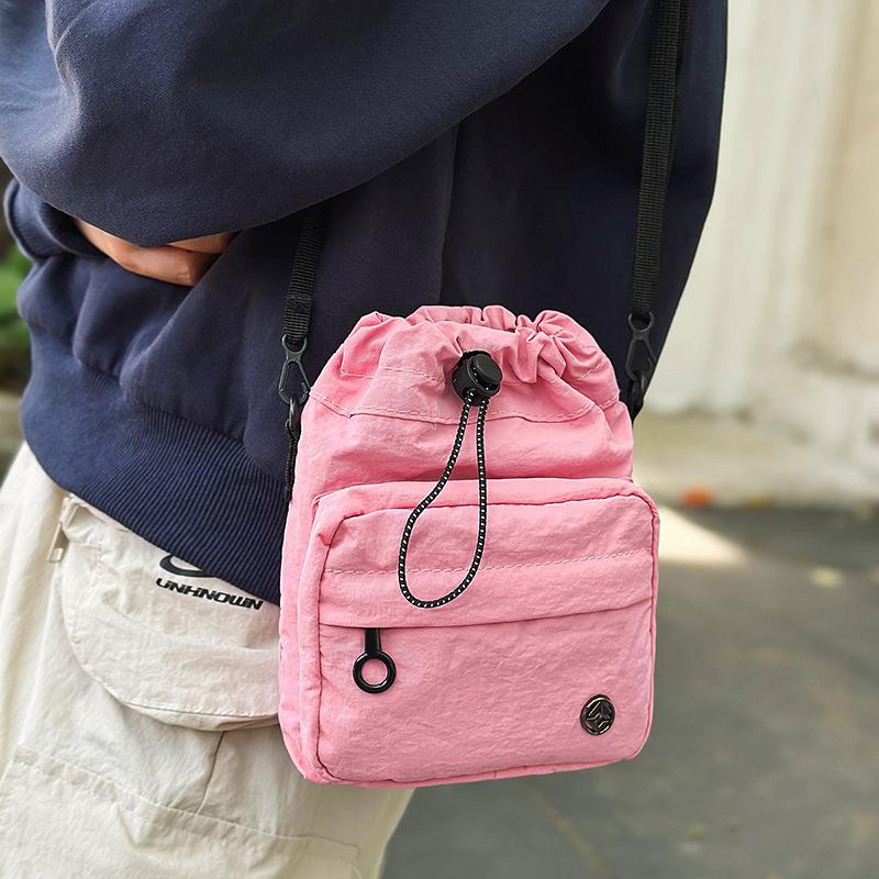 2025 New Mobile Phone Bag Female Messenger Mini Small Bag Summer Men's Neck Bag Shoulder Messenger Bag Drawstring Bag