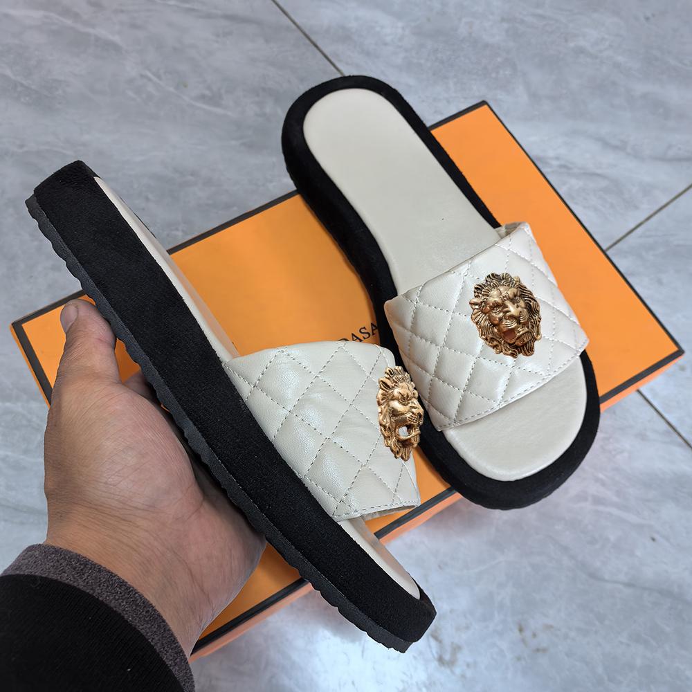 

Fashion Women s new plus-size 43 platform slippers ultra-light one frame set foot plaid sandals foreign trade casual slippers 44 35 бежевый