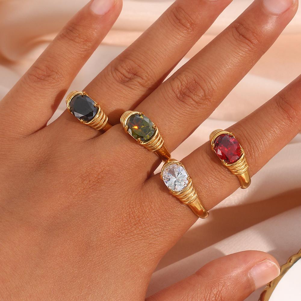 Strong Prong Setting Oval Cutt 3A Zircon Shiny Green Red Black White Stone Ring Stainless Steel Gold Plated Rings For Women