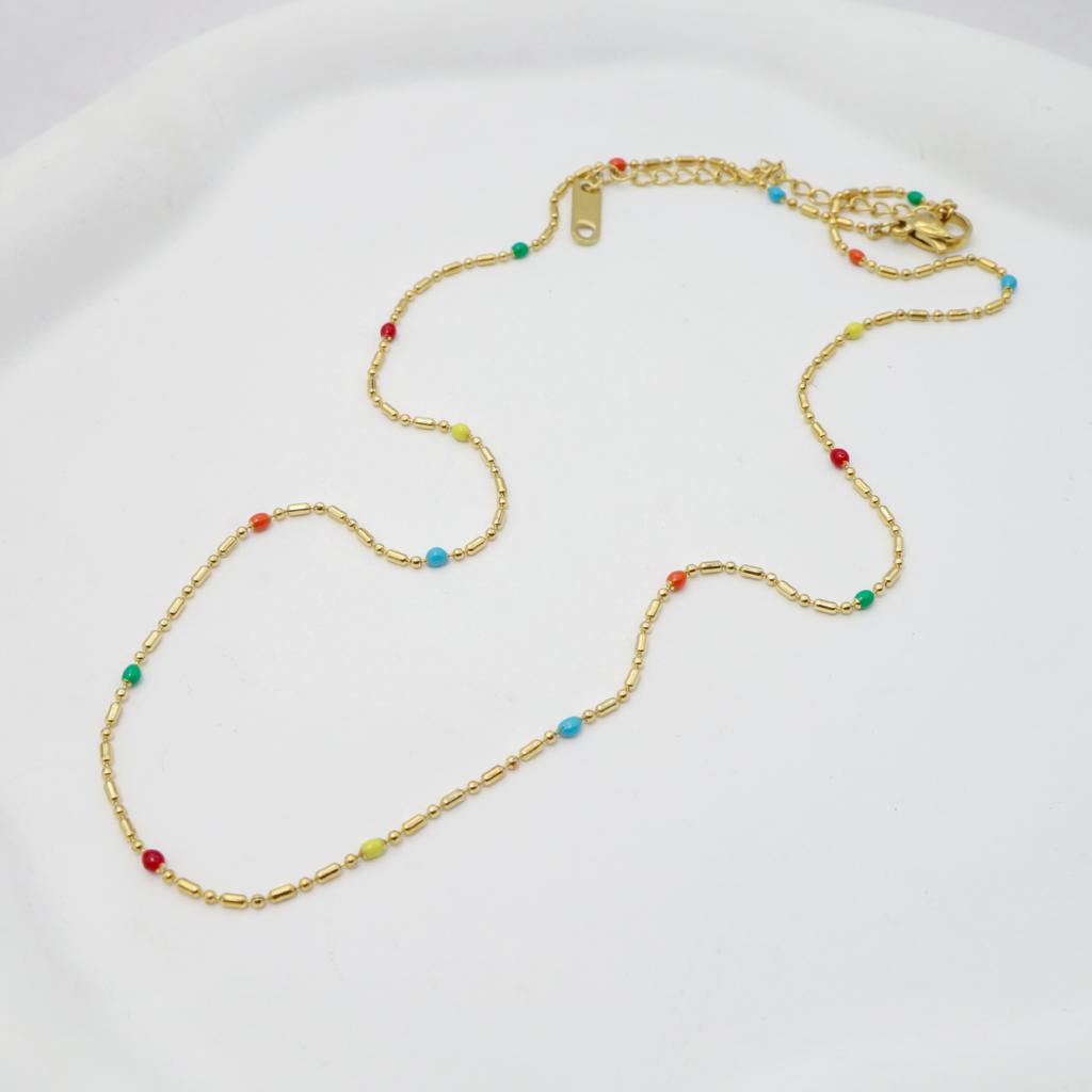 Bunte tropfende Reisperlen Titanstahl Halskette mit echtem Gold plattiert, fein und vielseitig, süße Basiskette, Edelstahl Schlüsselbeinkette