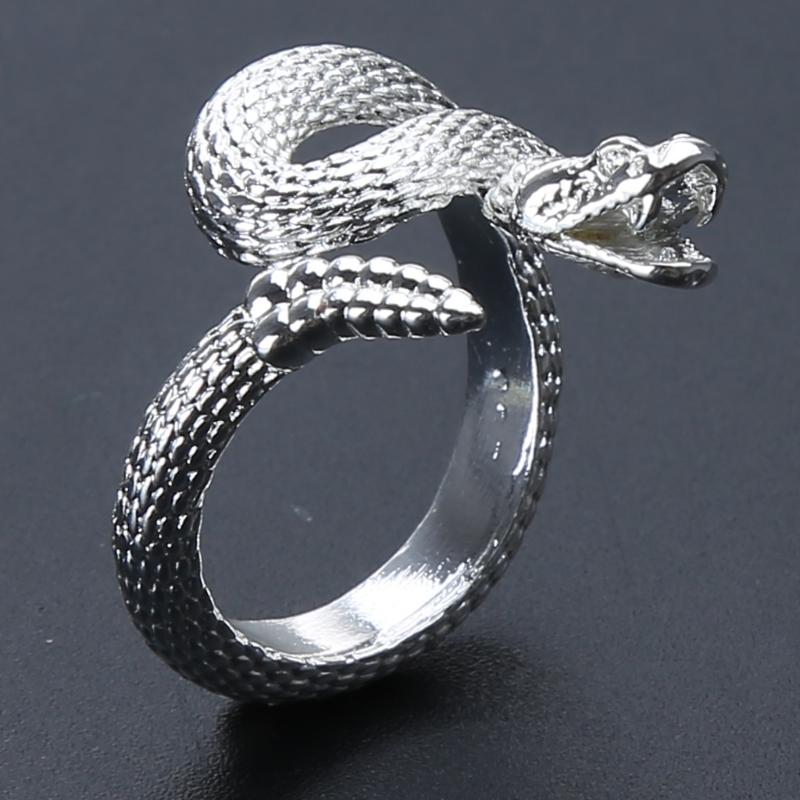 Snake Ring with Tail Copper Rattlesnake Shaped Finger Ring Jewelry Handmade Adjustable Serpent Ring Gift for Men Women