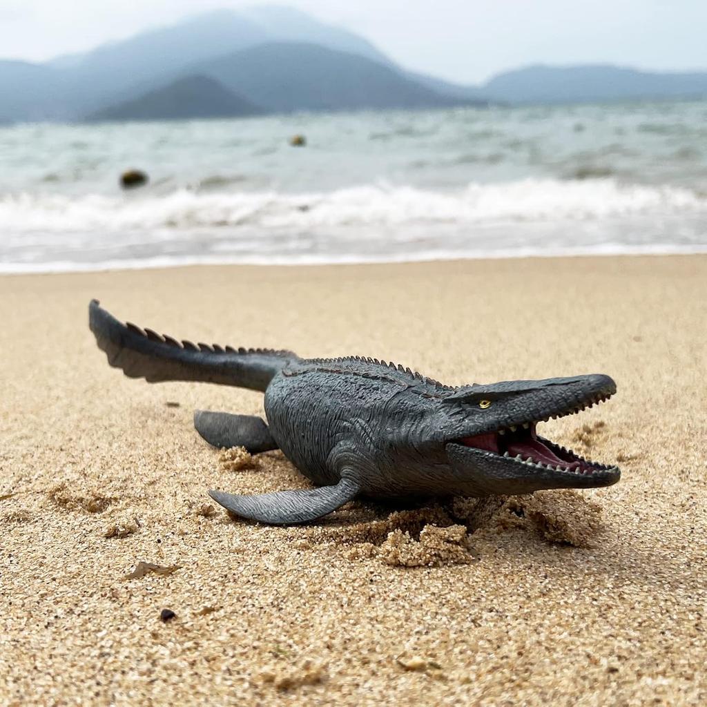 Mosasaurus Shark Toys with Openable Jaws The Megalodon 11" Ocean World Realistic Marine Animal Creature Action Figure