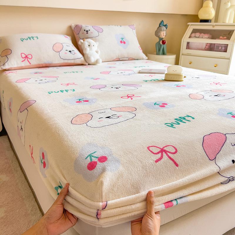Winter Warm Flannel Fleece Bed Sheet Cartoon Flower Printed Thick Bed Sheets for Winter Single/Queen/King Soft Plush Bed Sheet