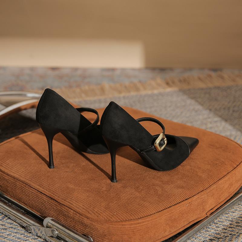 Temperamentvoller Stil modische neue vielseitige Temperament-Farbabstimmung Damen High-Heel Einzelne Schuhe dünn-absätzig spitz zulaufend Damen