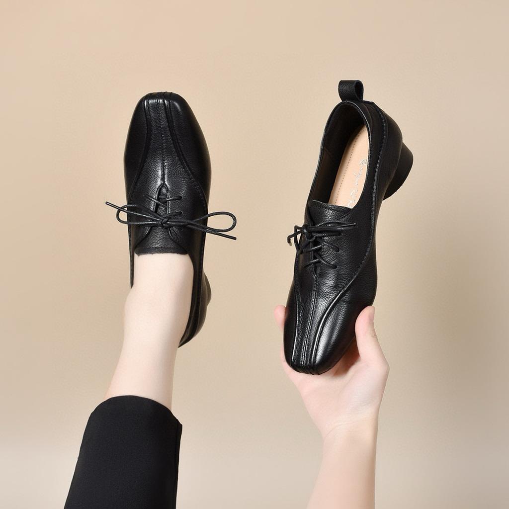 Retro first-layer cowhide commuter lace-up small leather shoes, spring new women's deep-mouth single shoes, low flat bottom