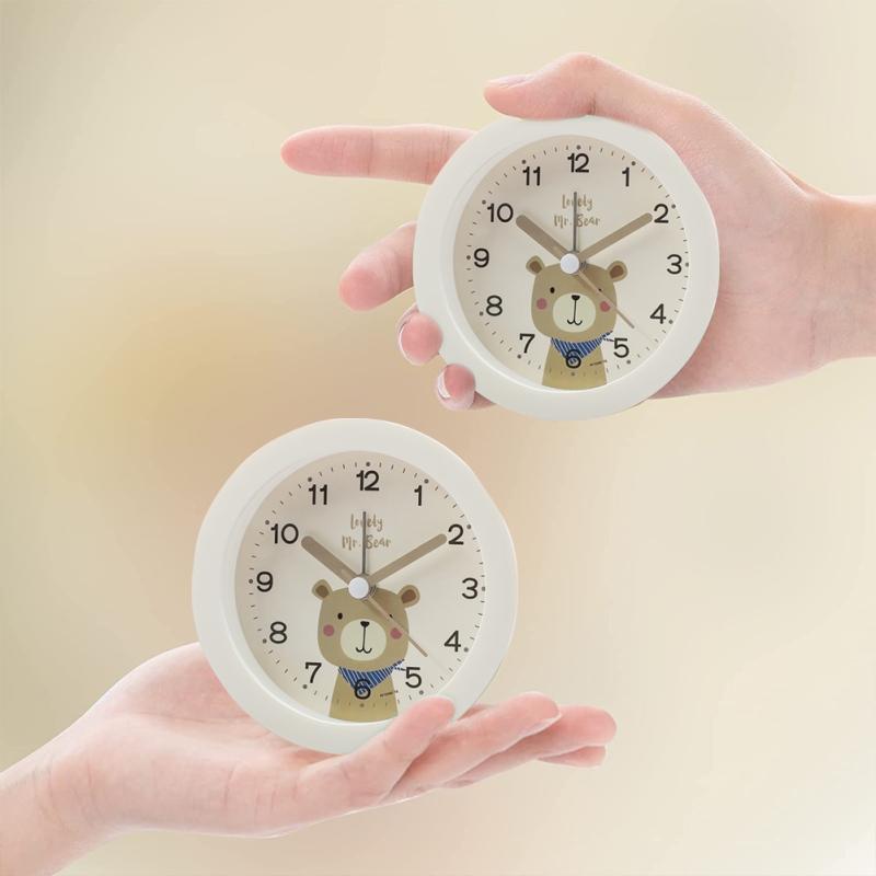 Wecker für Kinder, niedliches Cartoon-Tier, rund, tragbar, am Bett, ultra-leise, schwungvoll, weich, warmes Licht