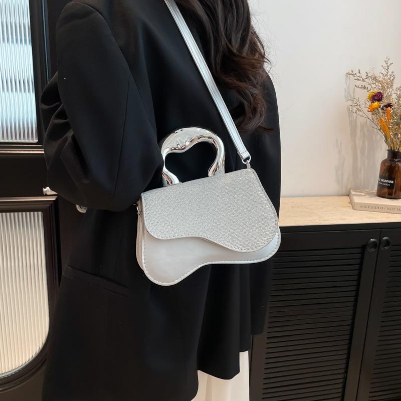 Light Luxury High-end Texture Niche Design Handbag Fashion Trend Small Square Bag Commuter Shoulder Messenger Bag Women's Bag