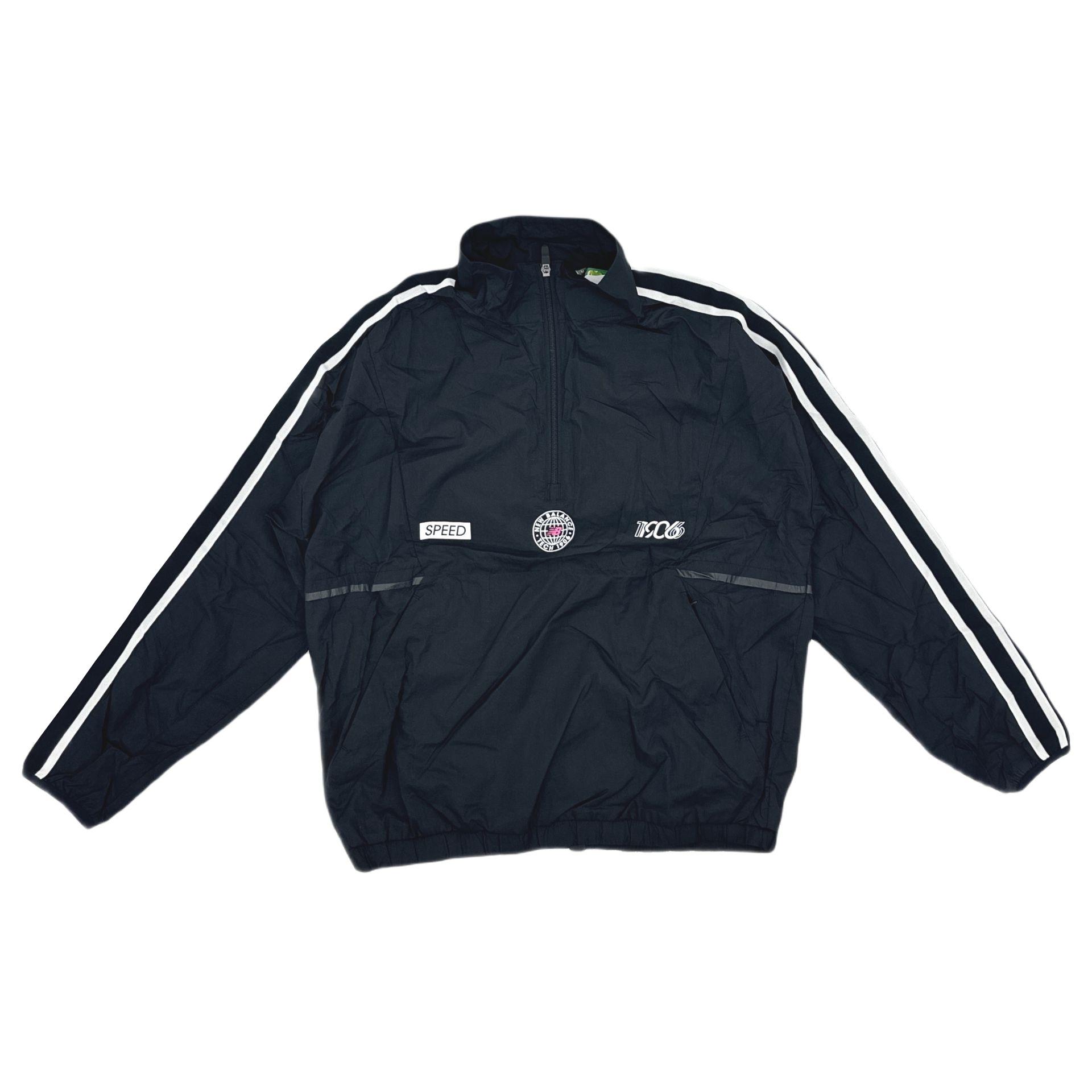 New Balance Sweatshirts Men s Black Stand Collar Moderate NAA2E023-BK M