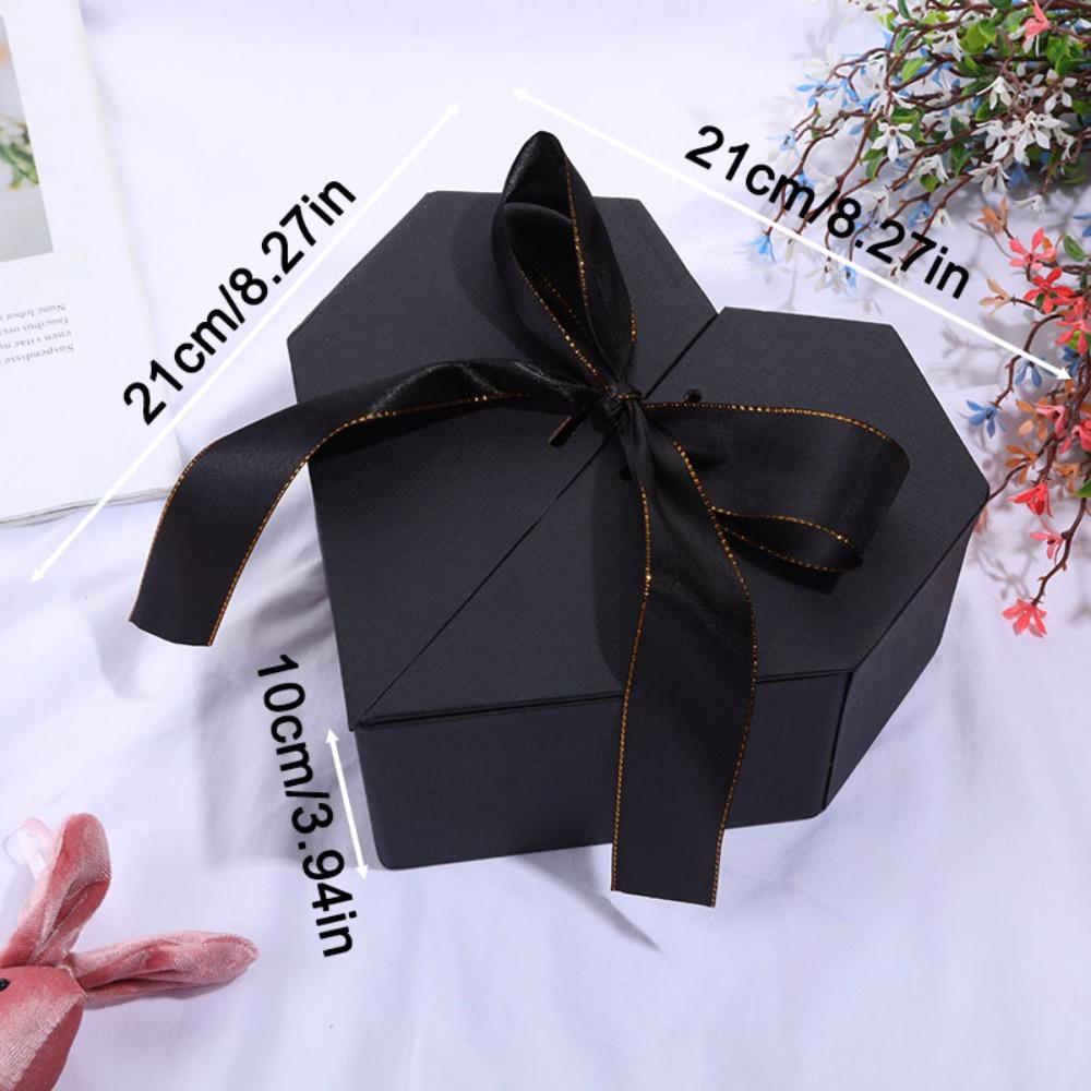 1pc Heart Shaped Gift Boxes Double-door Treat Boxes with Ribbon Floral Gift Wrap Box Party Favor Boxes Souvenir Gift Box for Wedding Party Birthday