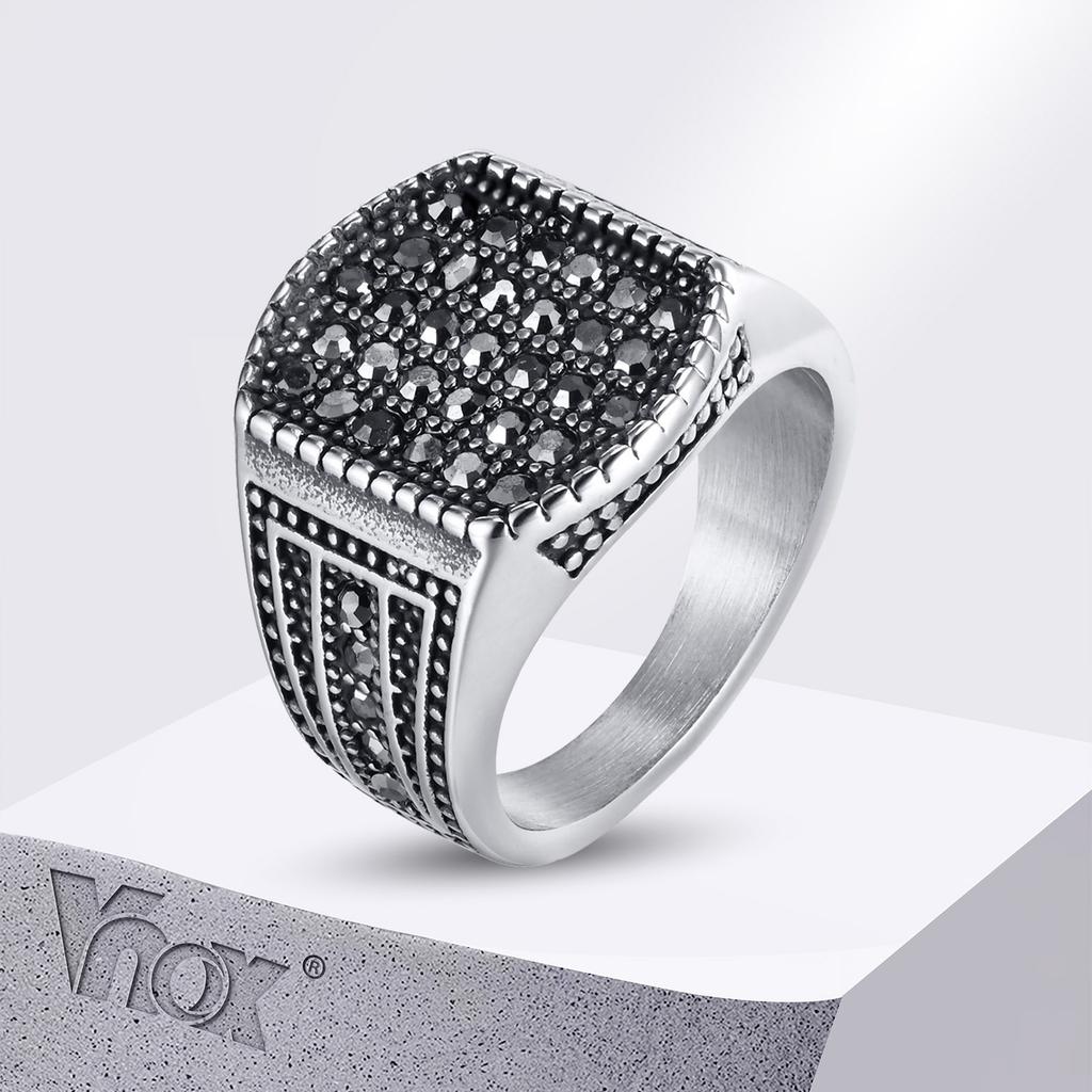 Vnox 16.7mm Biker Signet Ring for Men, Stanless Steel Geometric Top Ring, Black CZ Stones Stamp Finger Band, Gift to Him Husband