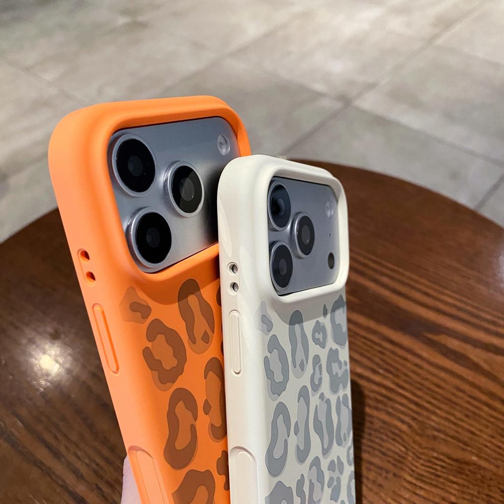 Liquid Silicone Leopard Print Soft Case For Apple iPhone 17 Air 16Pro 15 14Plus 13 Pro Max 16ProMax Protection Cover Shockproof Aesthetic Funda