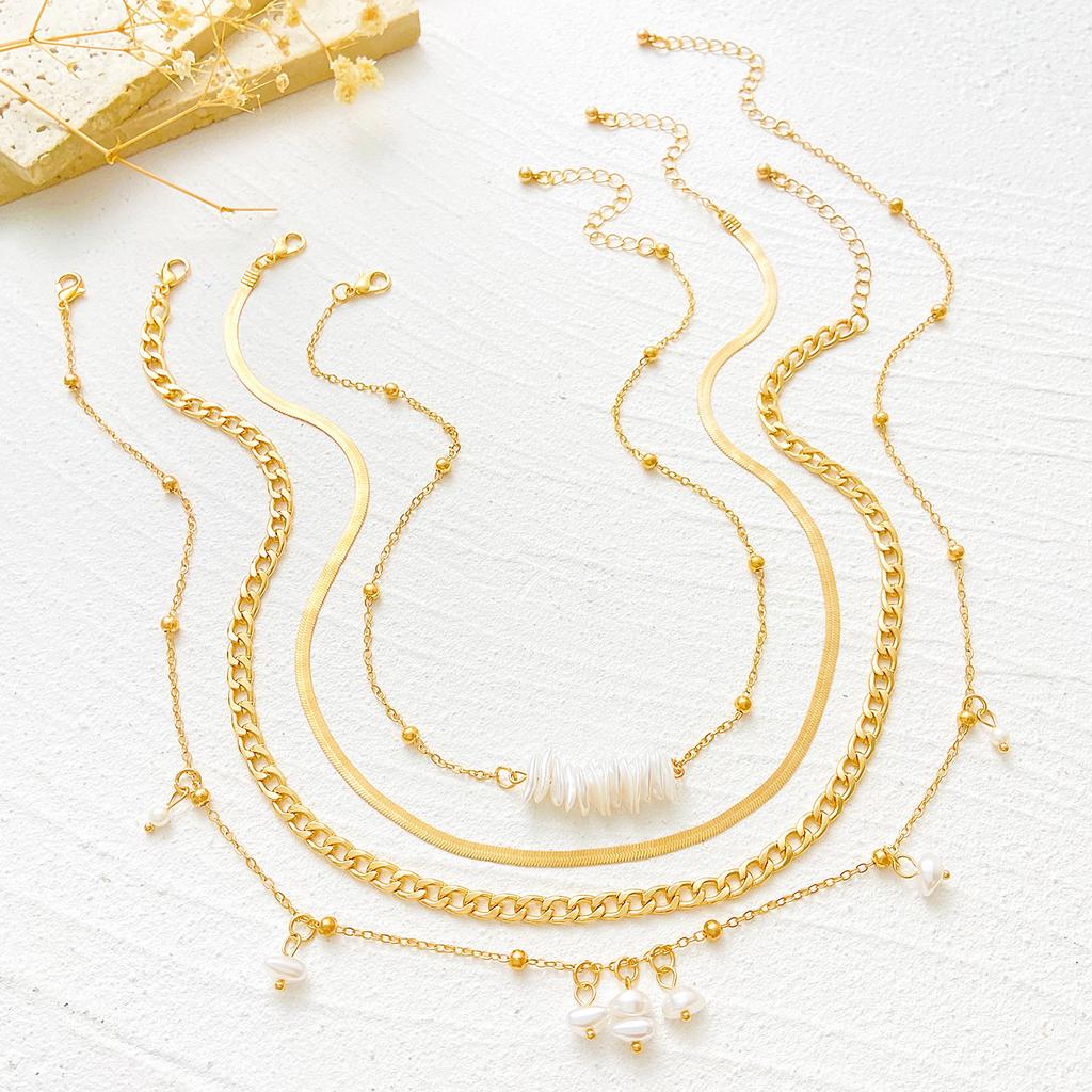 4Pcs/Set Modern Trendy Stacking Wearing Necklaces for Women Zircon and Alloy Connection Unusual Fashion Sexy Clavicle Necklace