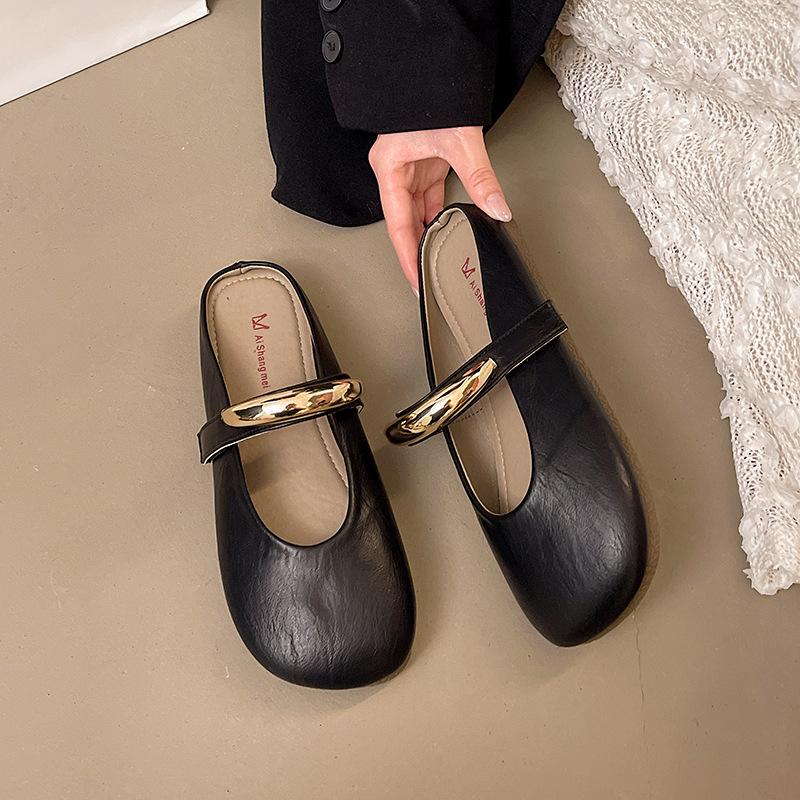 2025 New Flip-flops Women's Summer Fashion Height Increase Versatile Thick-bottomed Beach Cool Slippers Outer Wear