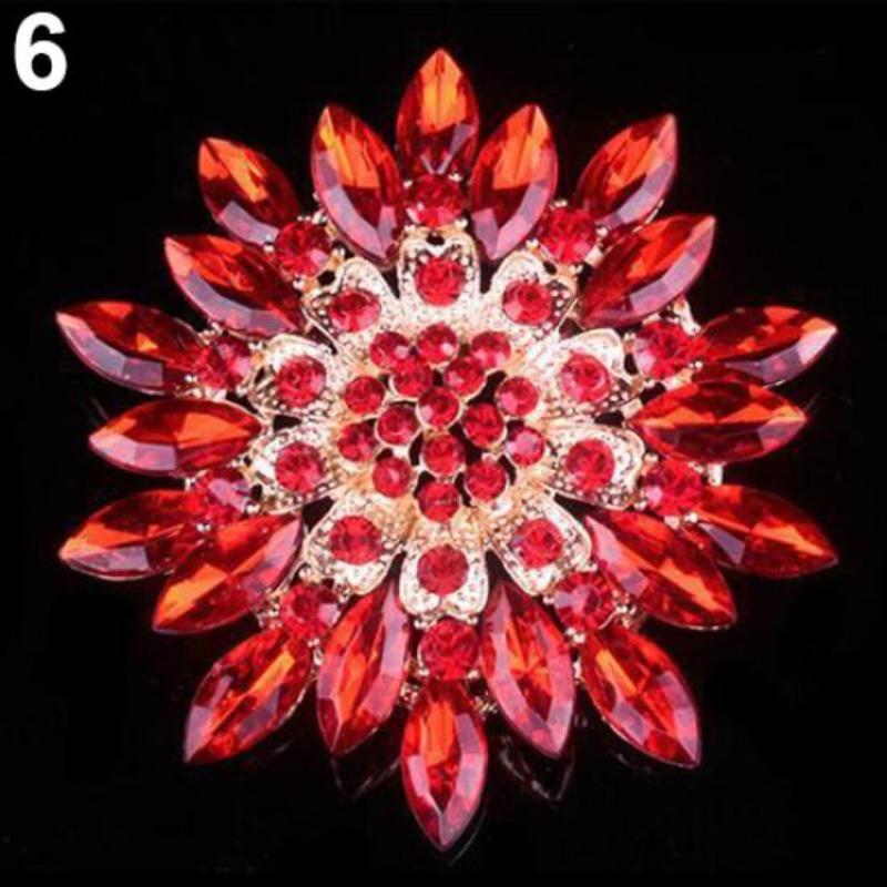 Elegant Vintage Multi-colored Flower Brooch Pin with Sparkling Stones and Leaf-shaped Elements for Weddings and Parties