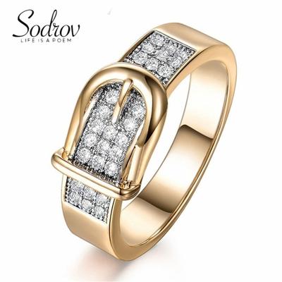 SODROV Goldfarbener Ring in Gürtelform