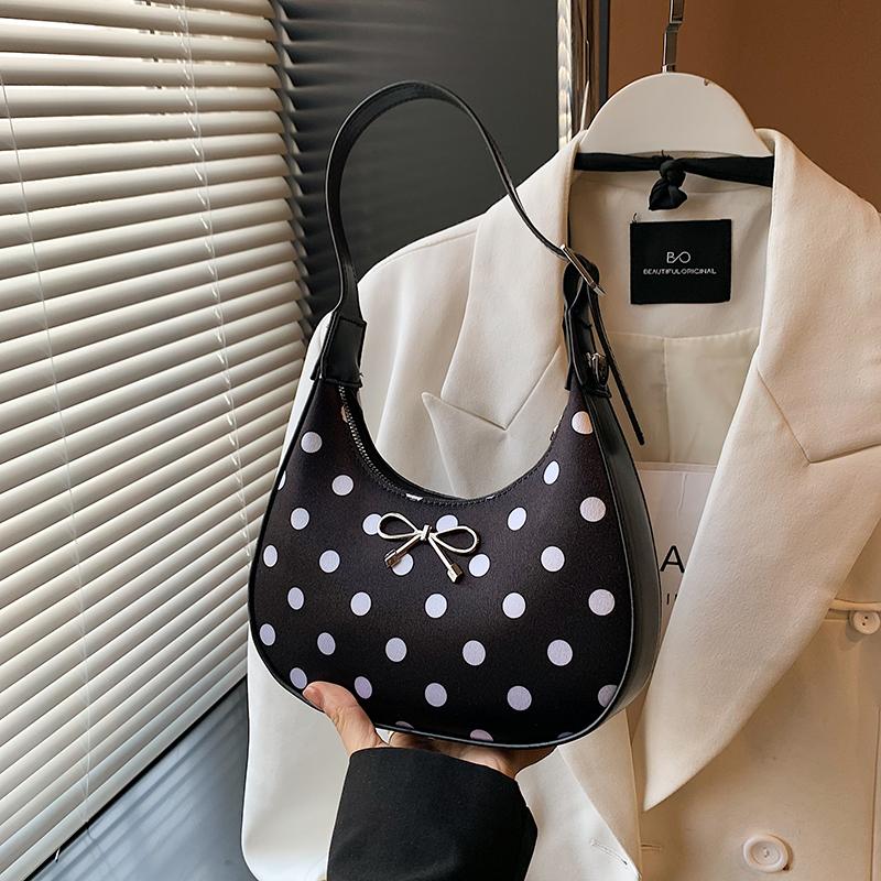 Trendy Shoulder Bags Women New Fashion Luxury Large Capacity Underarm Bags High Quality Women's Handbags