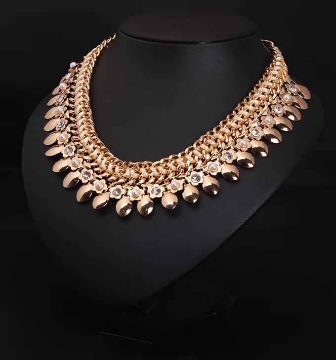 2015 Beliebte 6-Farben Strass Perlen Gewebte Kurze Schlüsselbeinkette Mode Übertriebener Damen Schmuck