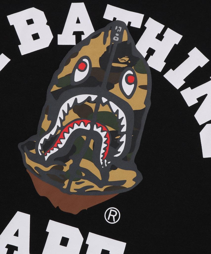 Beipeu First Camo Shark Sagein College Relaxed Fit T-Shirt (M) Black