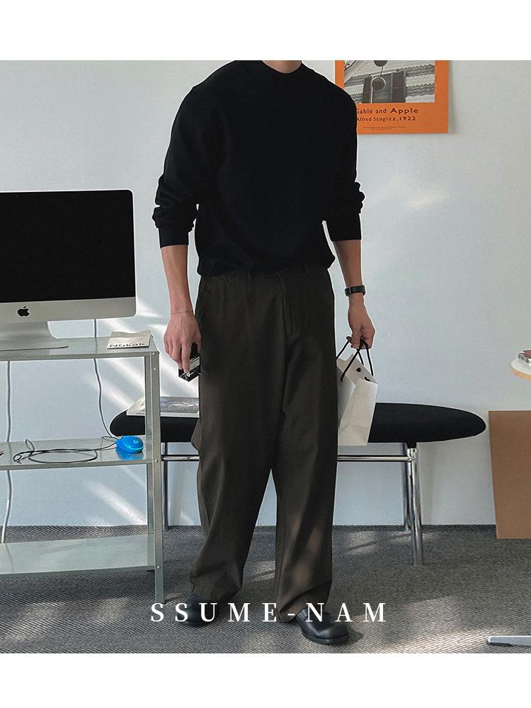 Herrenschwarzer Rollkragenpullover im Hongkong-Stil, Slim Fit, einfarbig, warme Strickware für Herbst/Winter