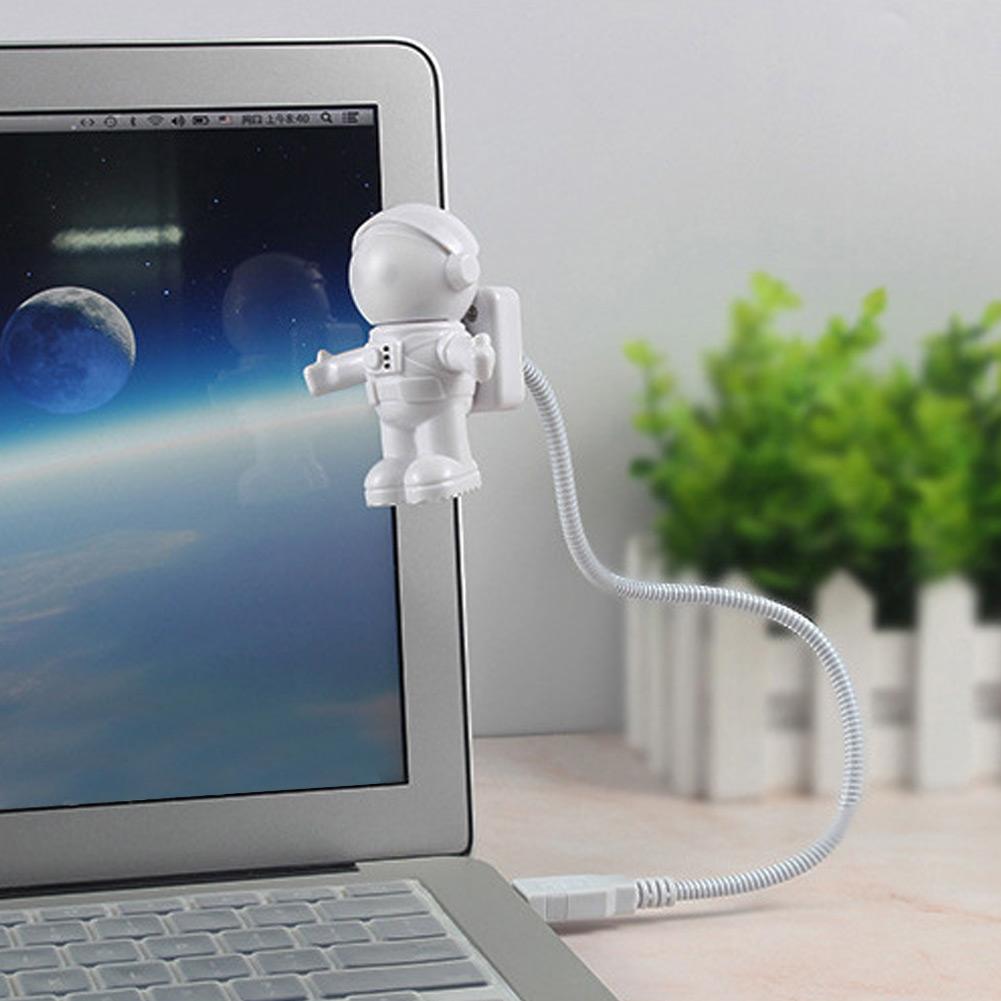 Energiesparendes Astronaut Raumfahrer Form Mini USB LED Nachtlicht Computer Laptop Notebook Lampe