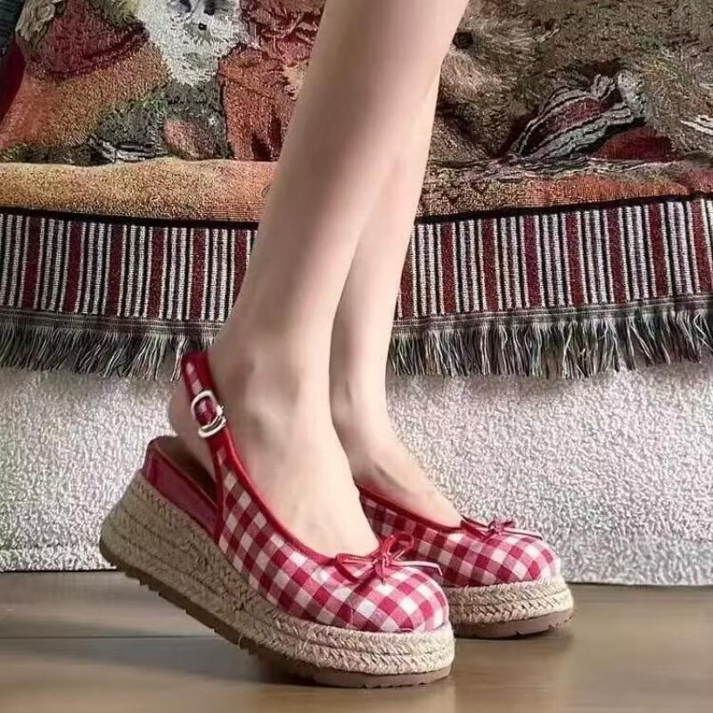 Fashion Sandals Women Summer Wear 2025 New Bow Round Toe High Heels Small Straw Platform Shoes
