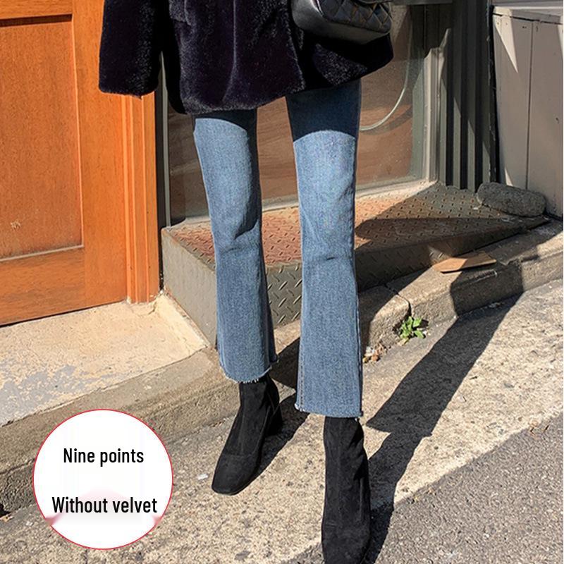 

Women s High Waist Flared Cropped Jeans - Autumn/Winter 2025 Collection Size 31 (2.4 Chi)
