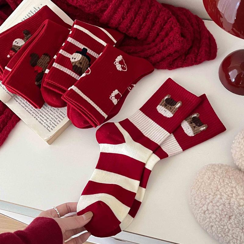 Red Color Women's Cotton Ankle Socks - Thick Soft Crew Socks For Cold Weather, Breathable & Warm