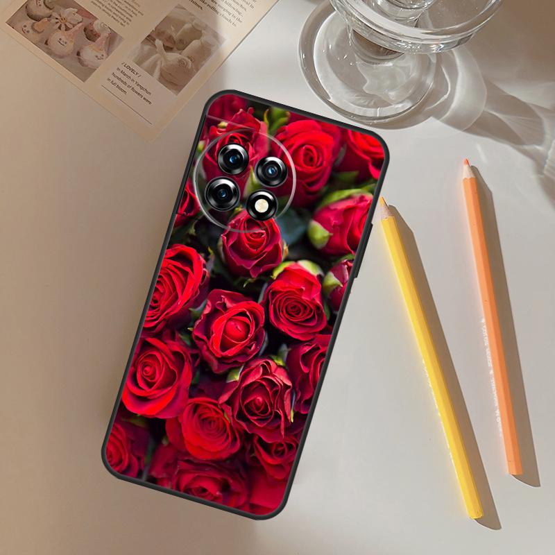 Bright Red Roses Flowers Funda For OnePlus 13R 13 12 R 11 9 10 Pro 8T 9RT 10T OnePlus Nord CE 2 3 4 Lite N20 N30 Case