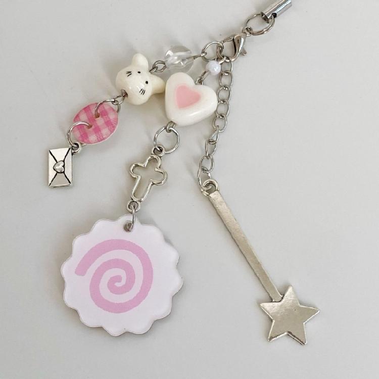 Praktyczny breloczek do telefonu rybka Modny brelok do kluczy Metaliczna tekstura Przenośny dodatek do kluczy Odpowiedni do dekoracji torby kluczy