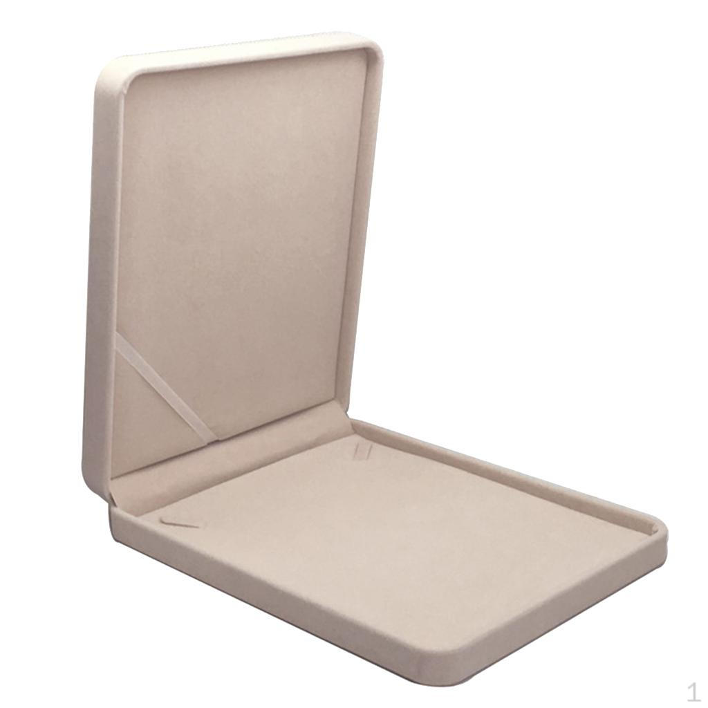 

Storage Display Velvet Necklace бежевий