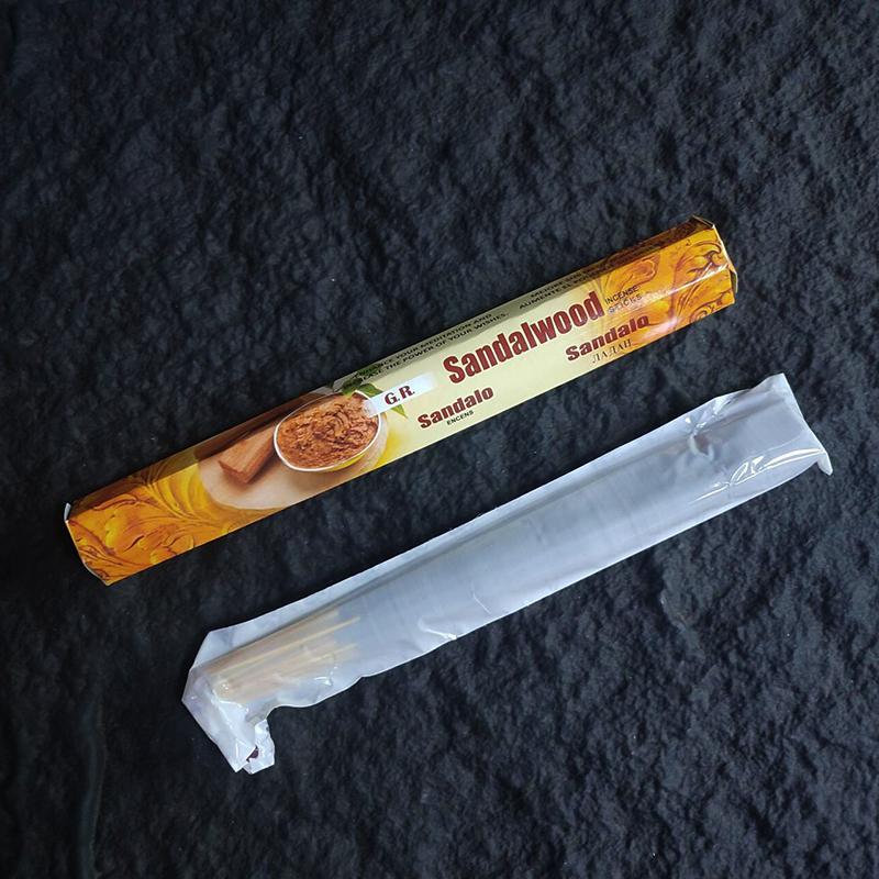 Y 6 Small Boxes/Pack Indian Incense Sticks Sandalwood  - Premium Lavender Jasmine Aromatic Scent for Home, Bathroom, Meditation