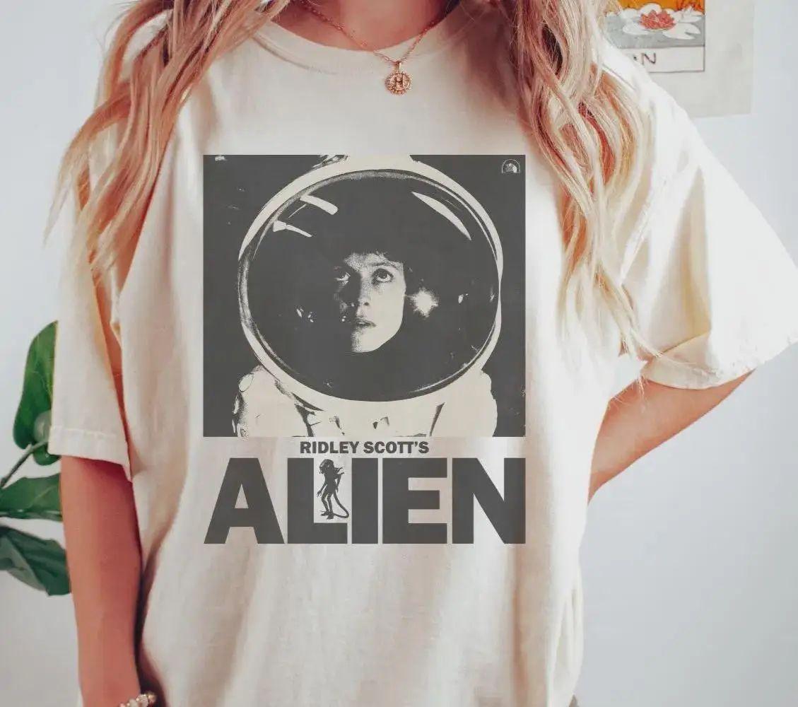 Alien Movie 1979 Shirt Alien Movie Teealien Movie Merch Vintage Horror Shirt Horror Movie Shirt Alien Movieretro Movie Shirt L